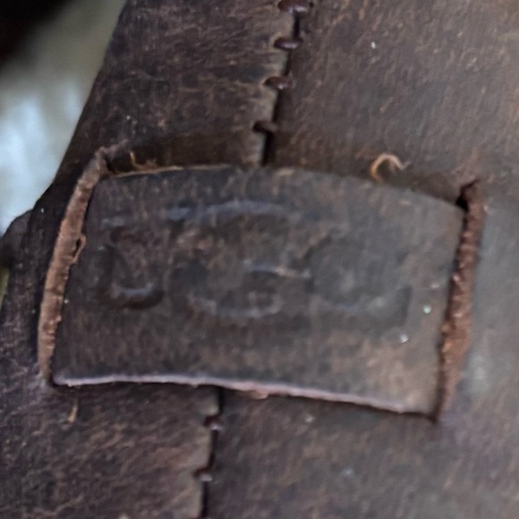 UGG akadia Womens leather boots shearling lining Sz 7 - Picture 11 of 12